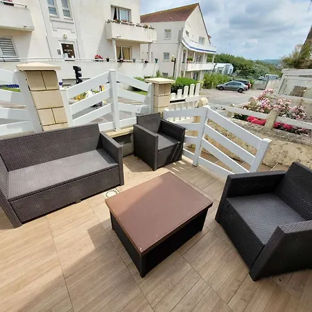 Maison De Plain-pied Style Campagne, Plages Et Commerces A Proximite, Terrasses, Animaux Acceptes, Wi-fi - Fr-1-675-41 Villa *